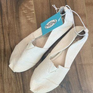 Madpole Womens Flats Light Tan